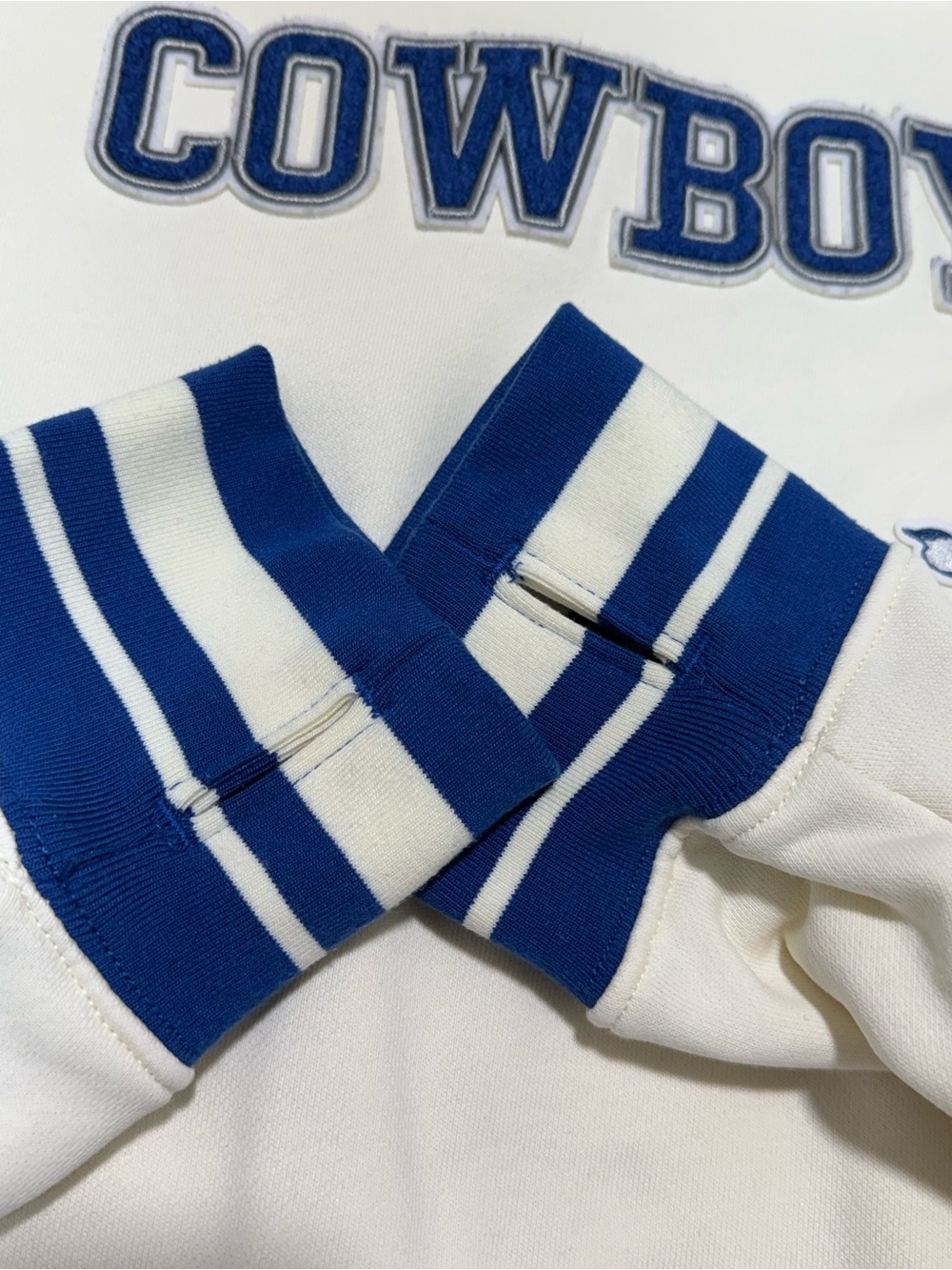 Dallas Cowboys Womens XL Oversized Sweatshirt Pullover Ivory Blue NFL Football - Picture 13 of 15